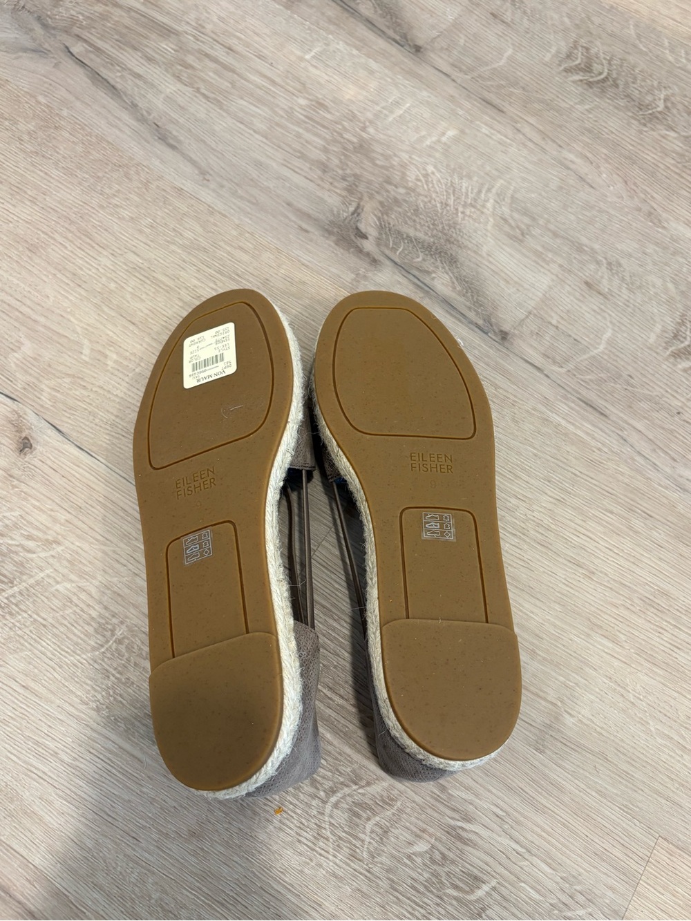 NWOT Eileen Fisher Lee Espadrilles Size 9 - Picture 5 of 7